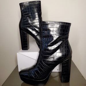 ALDO sz11 Black Sayan Booties